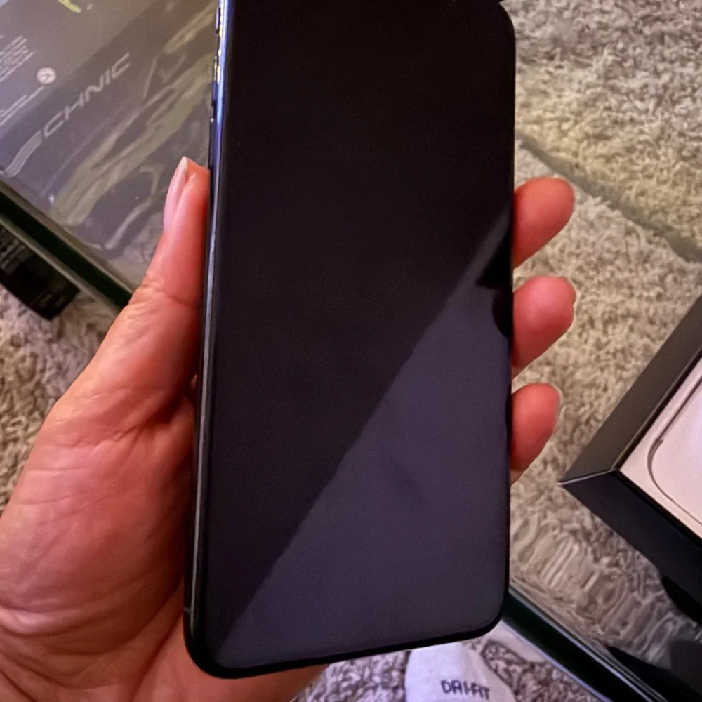 iPhone 11 Pro Max Midnight Green - 64GB
